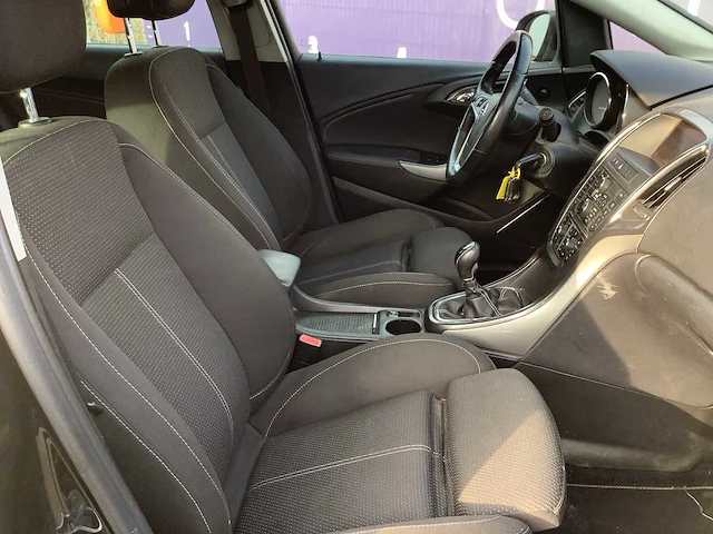 2011 - opel - astra sports tourer - 1.3 cdti s/s cosmo - personenauto - afbeelding 9 van  12