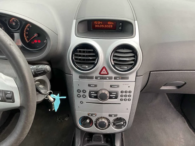 2011 - opel - corsa - 1.3 cdti ecof.s ed. - personenauto - afbeelding 15 van  16
