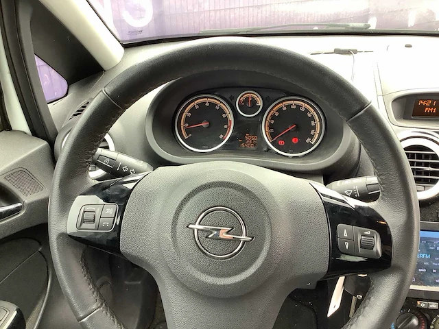 2011 - opel - corsa - 1.4-16v color edit. - personenauto - afbeelding 15 van  16