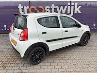 2011 - suzuki - alto - 1.0 comfort plus - personenauto - afbeelding 7 van  12