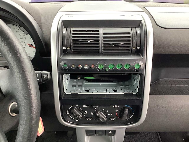 2011 - think - city - 2-persoons - personenauto/microcar - afbeelding 9 van  11