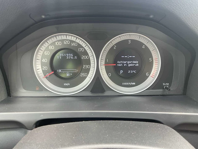 2011 - volvo - v60 - 2.4 d5 momentum - personenauto - afbeelding 2 van  20