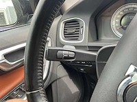 2011 - volvo - v60 - 2.4 d5 momentum - personenauto - afbeelding 8 van  20
