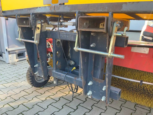 2011 adler k 750 / 210 veegborstel - afbeelding 8 van  10