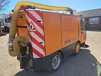 2011 aebi mfh 2500 straatveegmachine - afbeelding 13 van  17