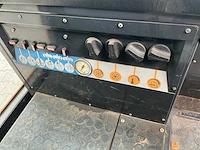2011 aebi mfh 2500 straatveegmachine - afbeelding 16 van  34