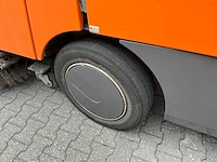 2011 aebi mfh 2500 straatveegmachine - afbeelding 24 van  34