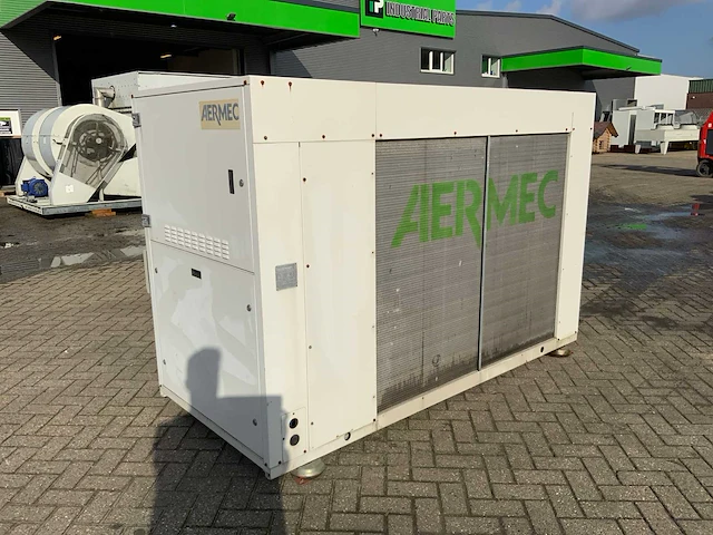 2011 aermec nrl0300 chiller warmtepomp - afbeelding 3 van  9