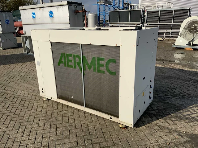 2011 aermec nrl0300 chiller warmtepomp - afbeelding 4 van  9