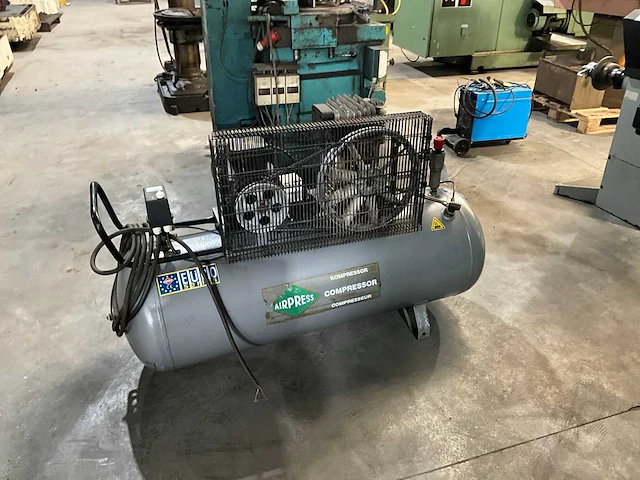 2011 airpress b3800/200 luchtcompressor - afbeelding 3 van  6
