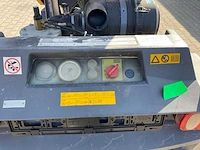 2011 atlas copco xas67 compressor aanhangwagen - afbeelding 2 van  18