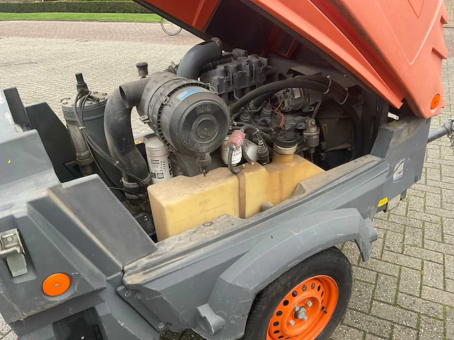 2011 atlas.copco xas 57 luchtcompressor - afbeelding 8 van  8