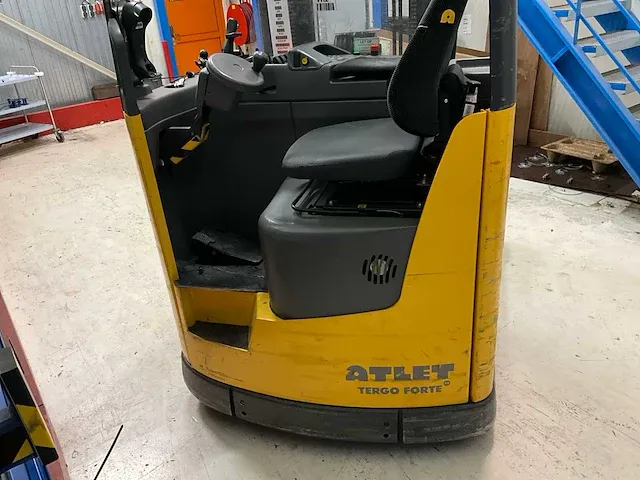 2011 atlet uns200dtfvxe540 reach truck - afbeelding 12 van  17