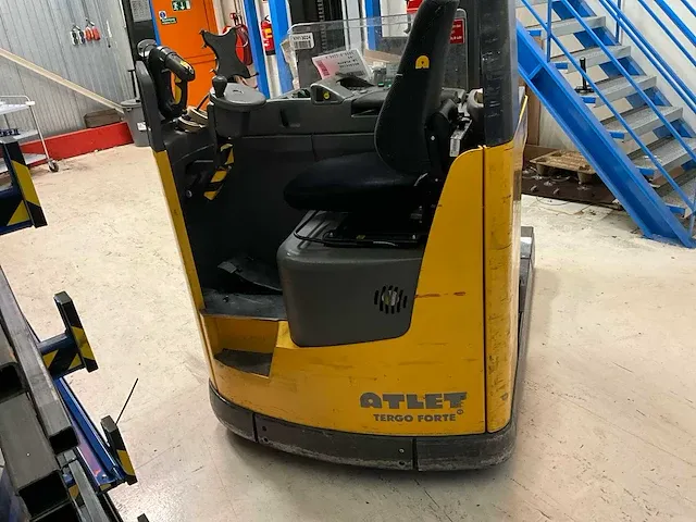 2011 atlet uns200dtfvxf540 reach truck - afbeelding 8 van  13