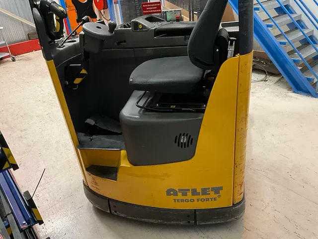 2011 atlet uns200dtfvxf540 reach truck - afbeelding 11 van  16