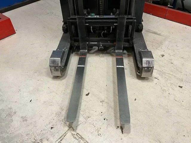 2011 atlet uns200dtfvxf540 reach truck - afbeelding 13 van  17