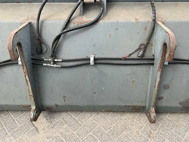 2011 baumaschinen martin otte st1026 hydraulische knijpbak - afbeelding 6 van  16