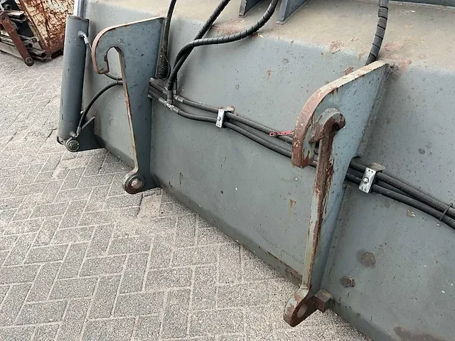 2011 baumaschinen martin otte st1026 hydraulische knijpbak - afbeelding 7 van  16