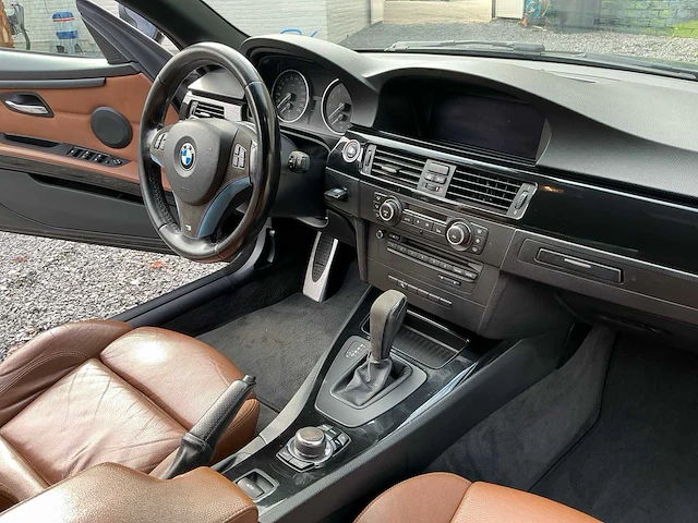2011 bmw 3-serie cabrio e-93 - afbeelding 20 van  45