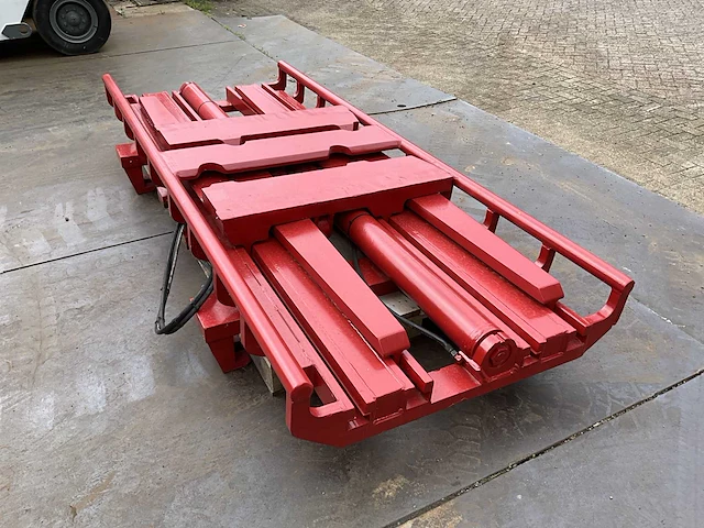 2011 bolzoni auramo vorkenbord hydraulisch verstelbaar - afbeelding 5 van  6