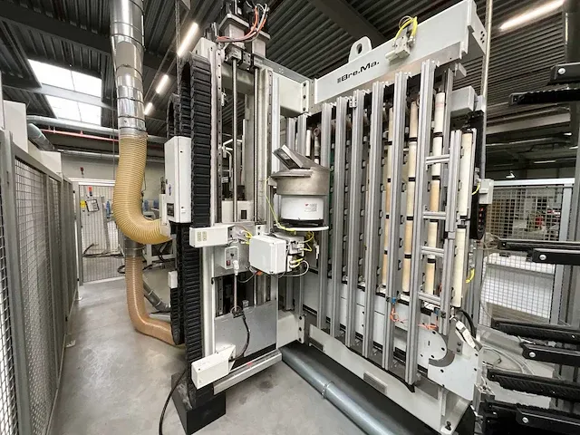 2011 brema vektor 25-13 cnc boor- en schroefmachine - afbeelding 4 van  20