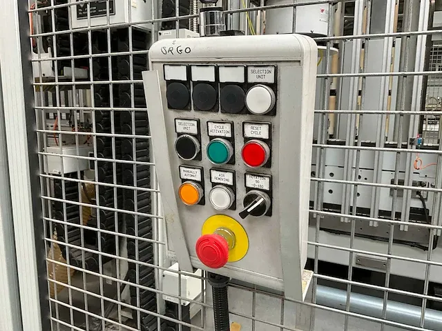 2011 brema vektor 25-13 cnc boor- en schroefmachine - afbeelding 9 van  20