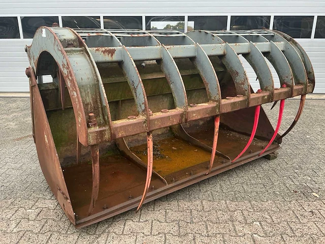 2011 bressel und lade sbs 24 grijpbak met bovenklem - afbeelding 1 van  10