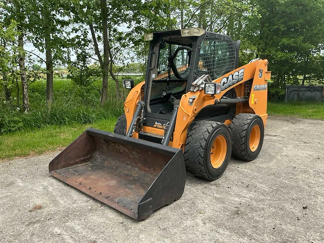2011 case sr200 schranklader - afbeelding 1 van  31