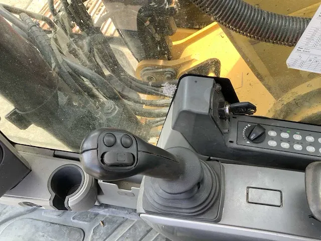 2011 caterpillar 329e rupsgraafmachine - afbeelding 15 van  46
