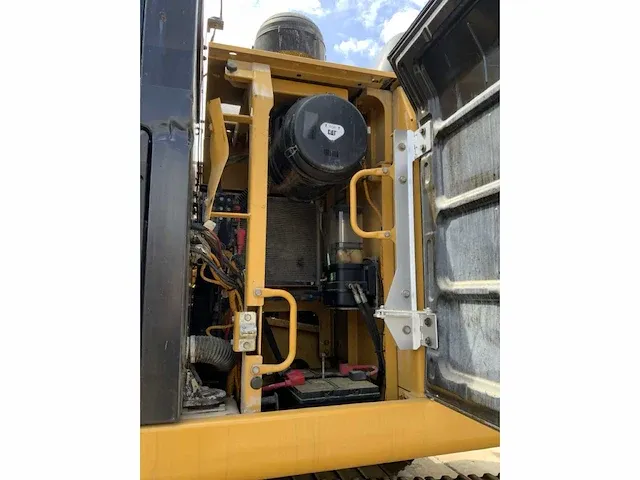 2011 caterpillar 329e rupsgraafmachine - afbeelding 22 van  46