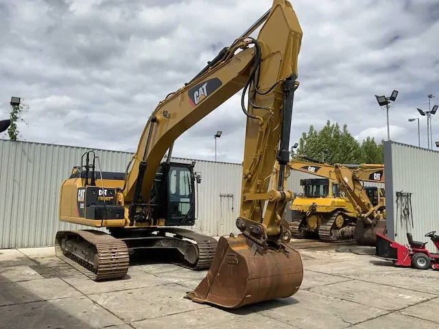 2011 caterpillar 329e rupsgraafmachine - afbeelding 12 van  46