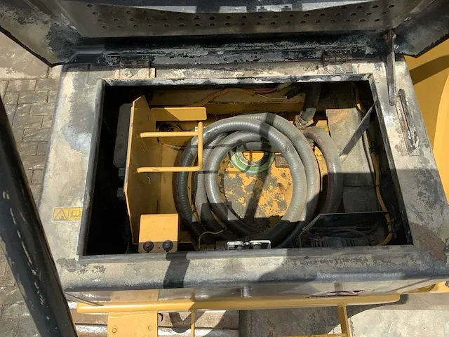 2011 caterpillar 329e rupsgraafmachine - afbeelding 32 van  46