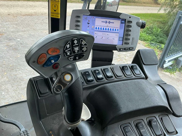 2011 challenger rogator rg 645 veldspuit - afbeelding 17 van  62
