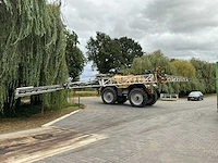 2011 challenger rogator rg 645 veldspuit - afbeelding 12 van  62