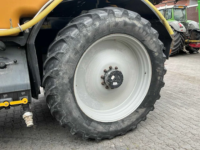 2011 challenger rogator rg 645 veldspuit - afbeelding 25 van  62