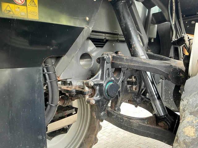 2011 challenger rogator rg 645 veldspuit - afbeelding 47 van  62