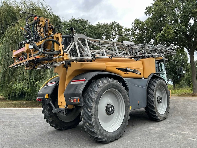 2011 challenger rogator rg 645 veldspuit - afbeelding 56 van  62
