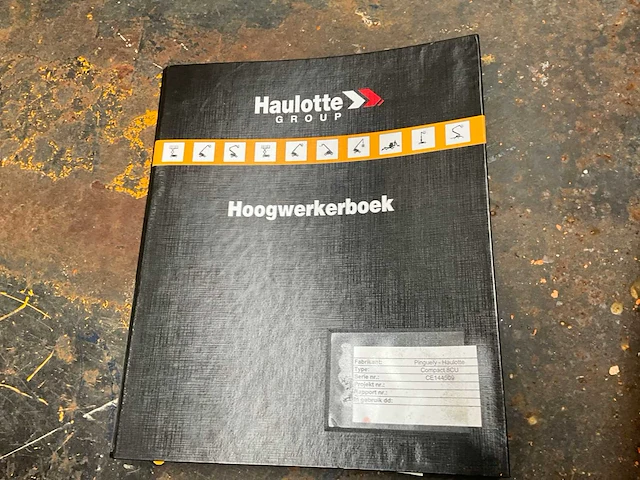 2011 ciseaux compact 8cu hoogwerker - afbeelding 11 van  12