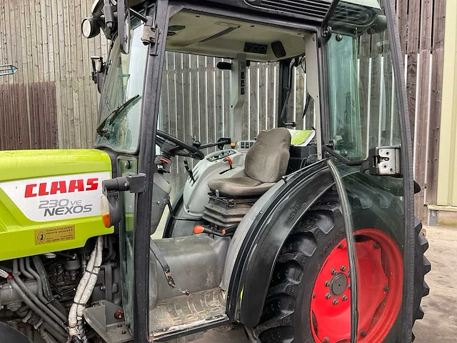 2011 claas 230ve nexos smalspoortractor - afbeelding 13 van  31