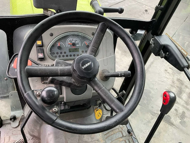 2011 claas 230ve nexos smalspoortractor - afbeelding 17 van  31