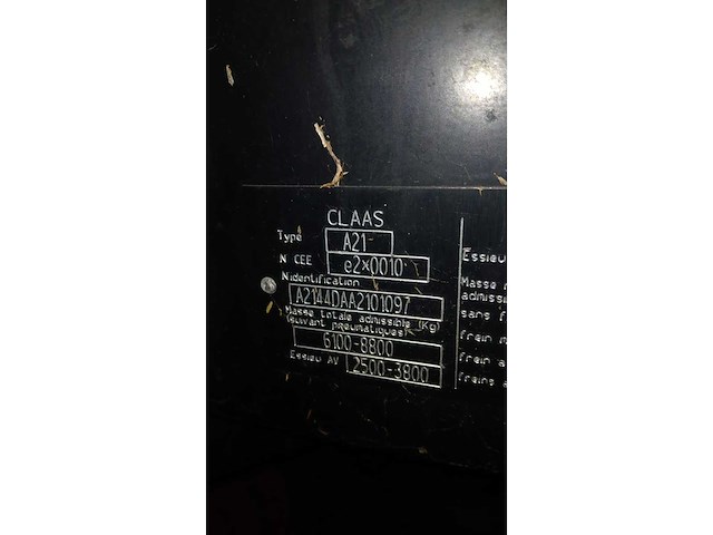 2011 claas arion 420 vierwielaangedreven landbouwtractor met voorlader - afbeelding 35 van  40