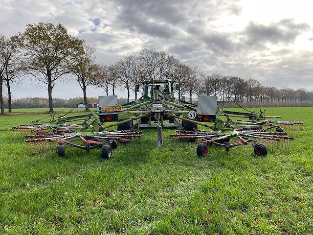 2011 claas liner 3500 zwadhark - afbeelding 2 van  26