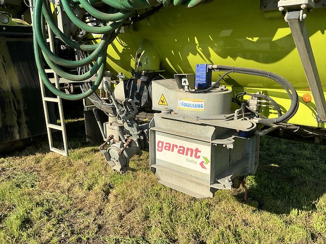 2011 claas xerion 3800 trac vc ptlx 28 landbouwtractor - afbeelding 4 van  69