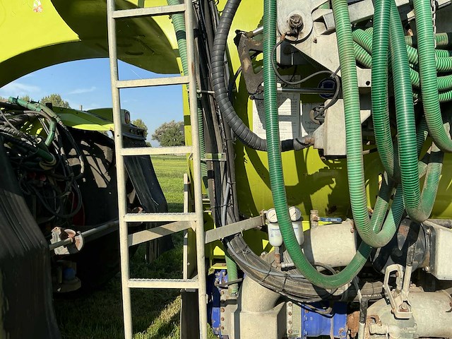 2011 claas xerion 3800 trac vc ptlx 28 landbouwtractor - afbeelding 6 van  69