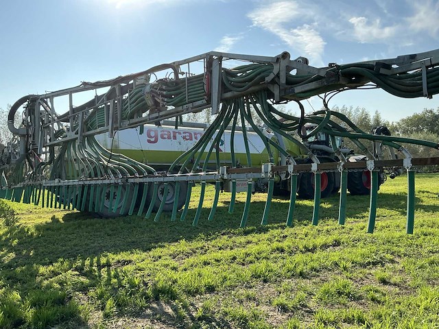 2011 claas xerion 3800 trac vc ptlx 28 landbouwtractor - afbeelding 25 van  69