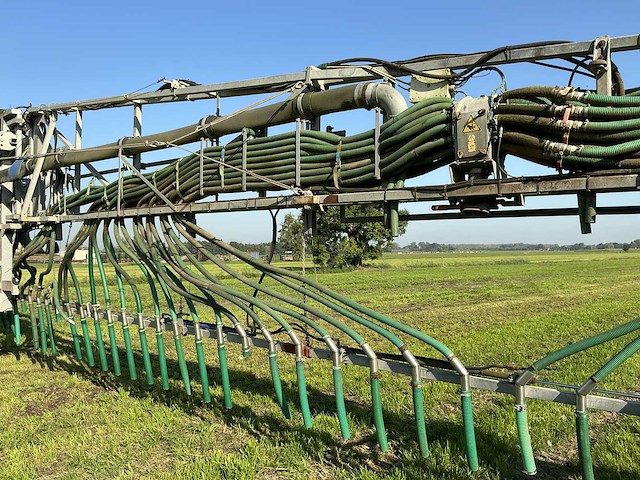 2011 claas xerion 3800 trac vc ptlx 28 landbouwtractor - afbeelding 33 van  69