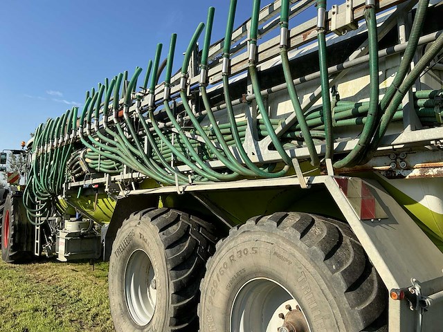 2011 claas xerion 3800 trac vc ptlx 28 landbouwtractor - afbeelding 68 van  69