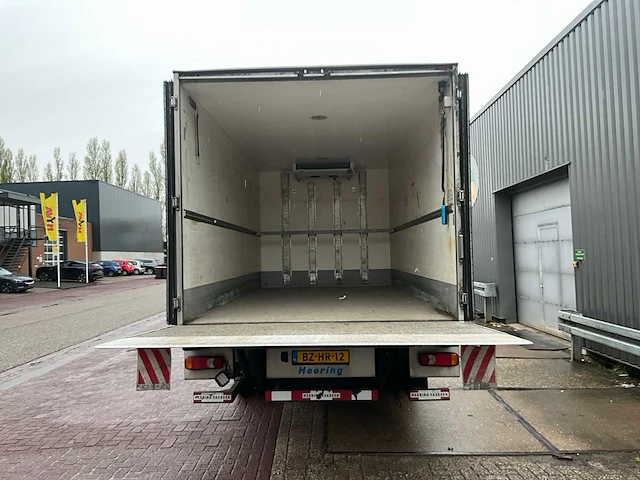 2011 daf fa lf45 vrachtwagen - afbeelding 17 van  35