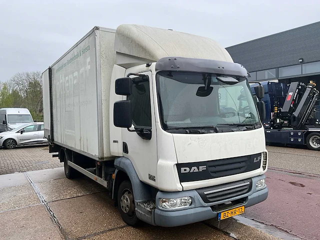 2011 daf fa lf45 vrachtwagen - afbeelding 30 van  35