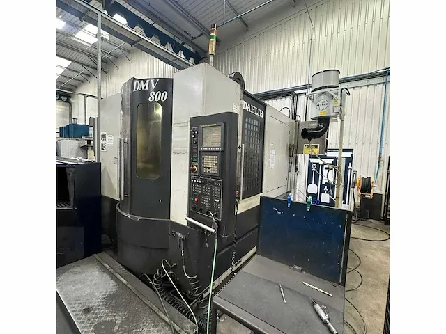 2011 dahlih dl-dmv800 cnc bewerkingscentrum - afbeelding 7 van  13